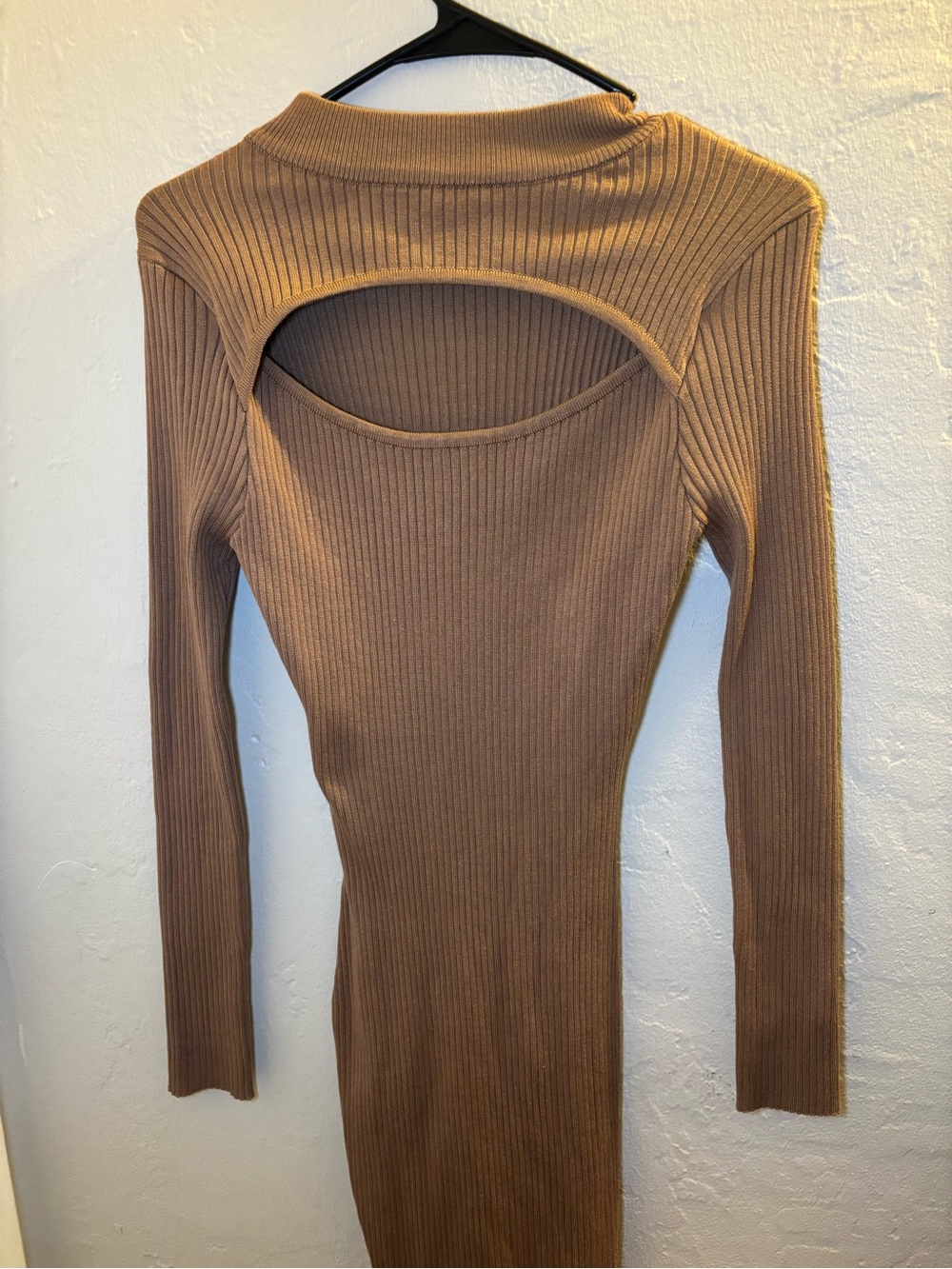 Ribbed Cutout Long-Sleeve Top in Brown